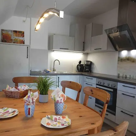 Resi A6 Apartment *